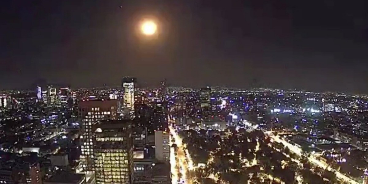 Confirman meteorito; se destruyó en el aire