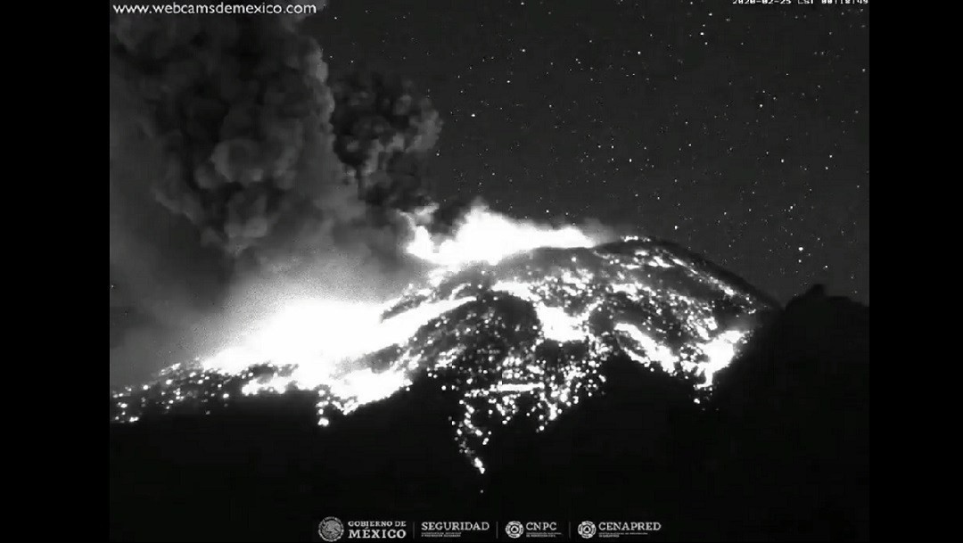 Registra Popocatépetl fuerte explosión de 1.5 km