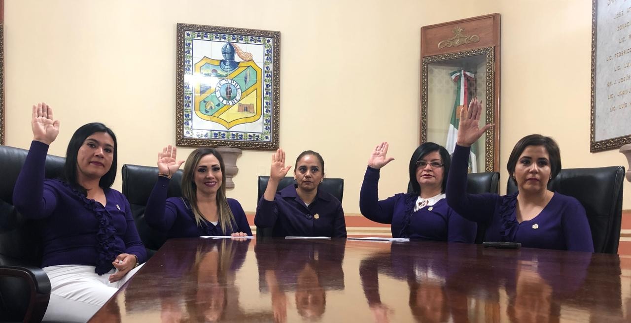 Apoyan mujeres en Cabildo de SFR #UnDíaSinNosotras