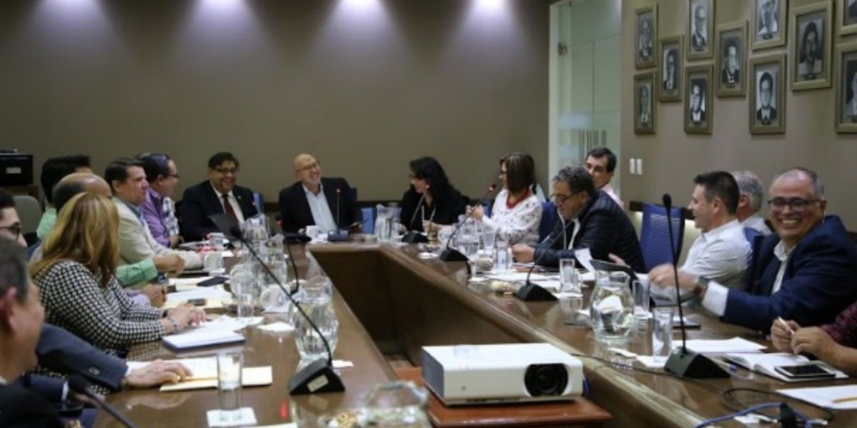 Consejo Directivo del SAPAL firma principios éticos