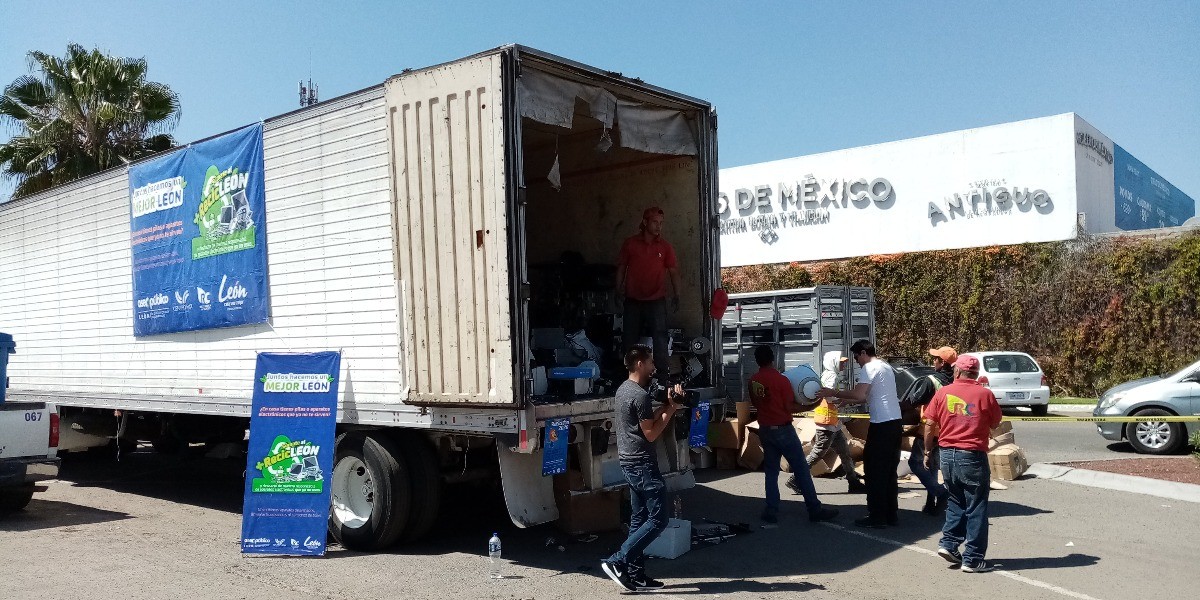 Recolectan 29 toneladas chatarra electrónica ¡en sólo cuatro horas!