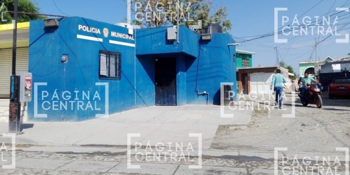 Atacan a balazos comandancia de Policía