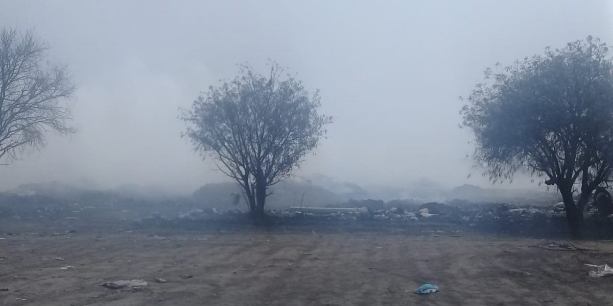 Moviliza incendio en el relleno sanitario de Manuel Doblado