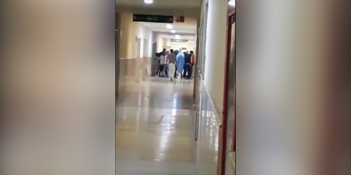 Agreden a médicos del IMSS familiares de fallecido por Covid-19