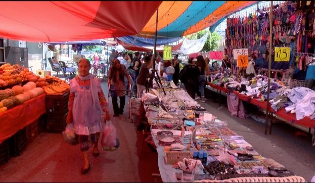 Sólo habrá actividades esenciales en tianguis de León