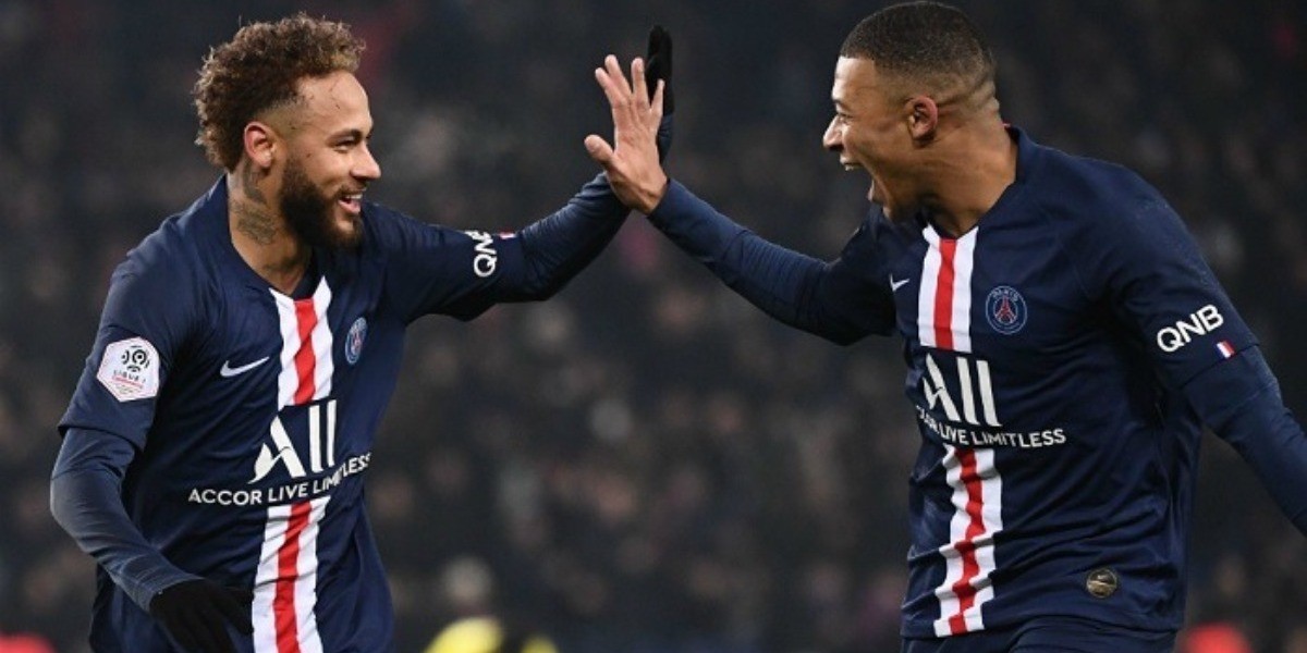 PSG dedica el título a personal médico y a otros héroes