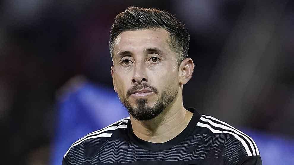 Premier League le echa el ojo a Héctor Herrera