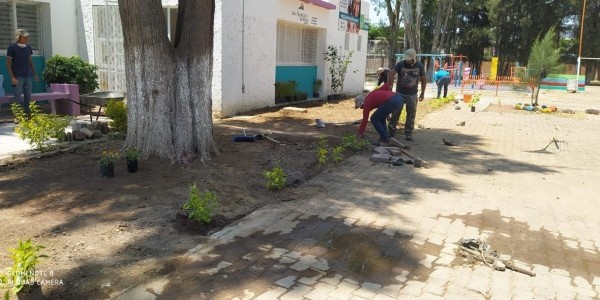 Ponen bonito a San Pancho con programa de empleo temporal