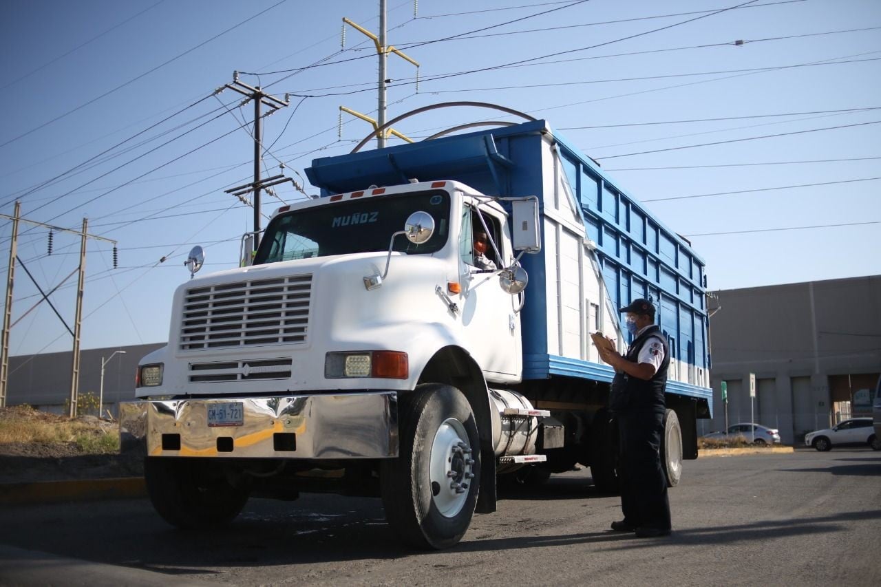 Llevan vigilancia epidemiológica a Central de Abastos de León