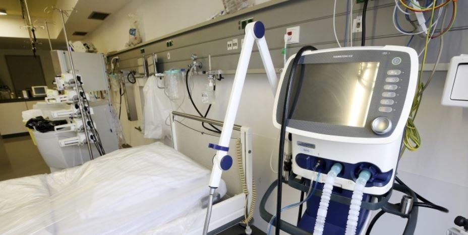 IMSS devuelve ventiladores comprados a hijo de Bartlett