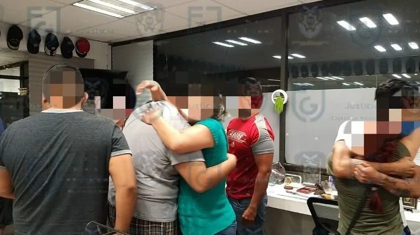 Ofrecen a doctores trabajo para atender Covid-19 y los secuestran