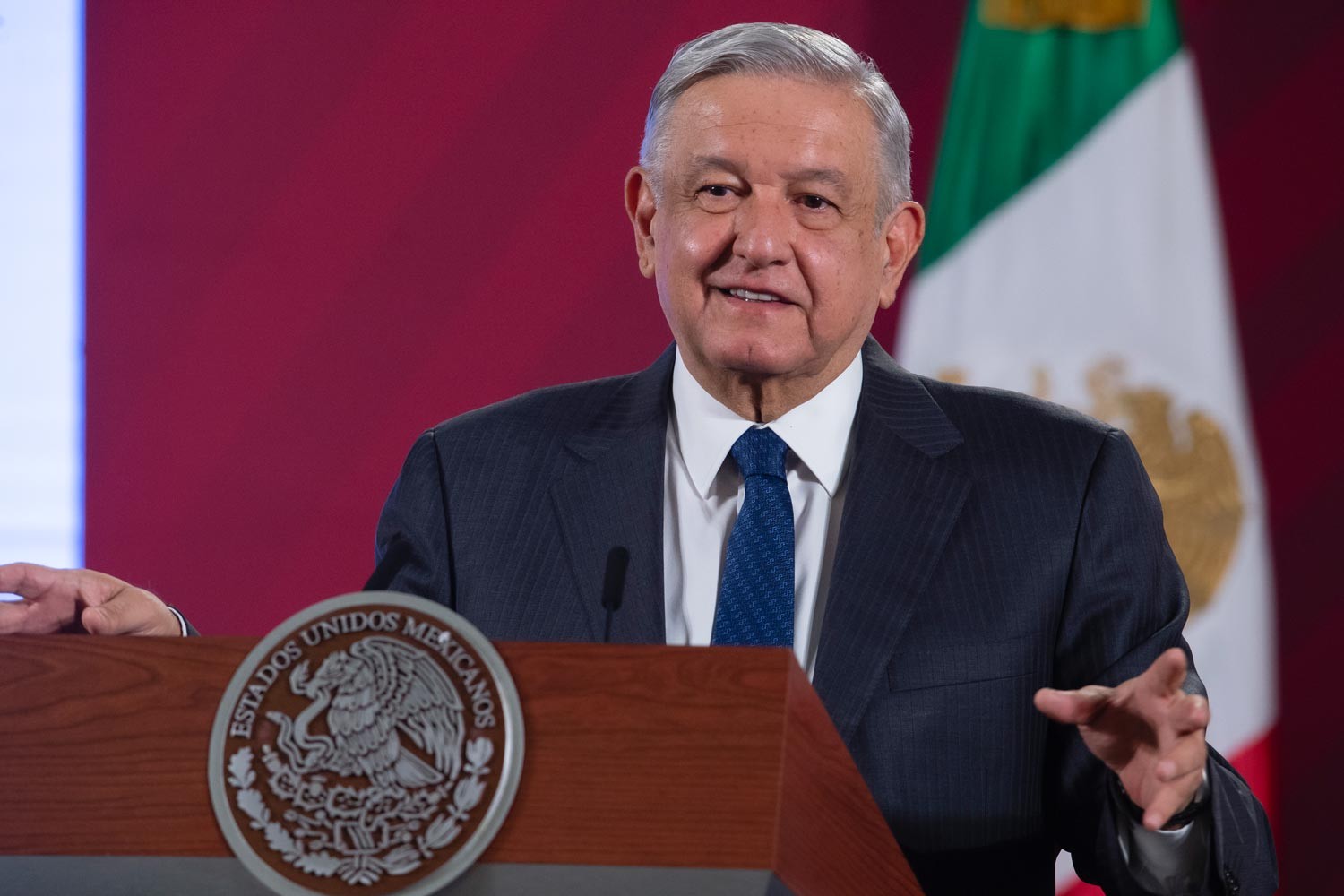 La NASA estaba “en la luna”, responde AMLO sobre estudio que revela contaminación en refinerías