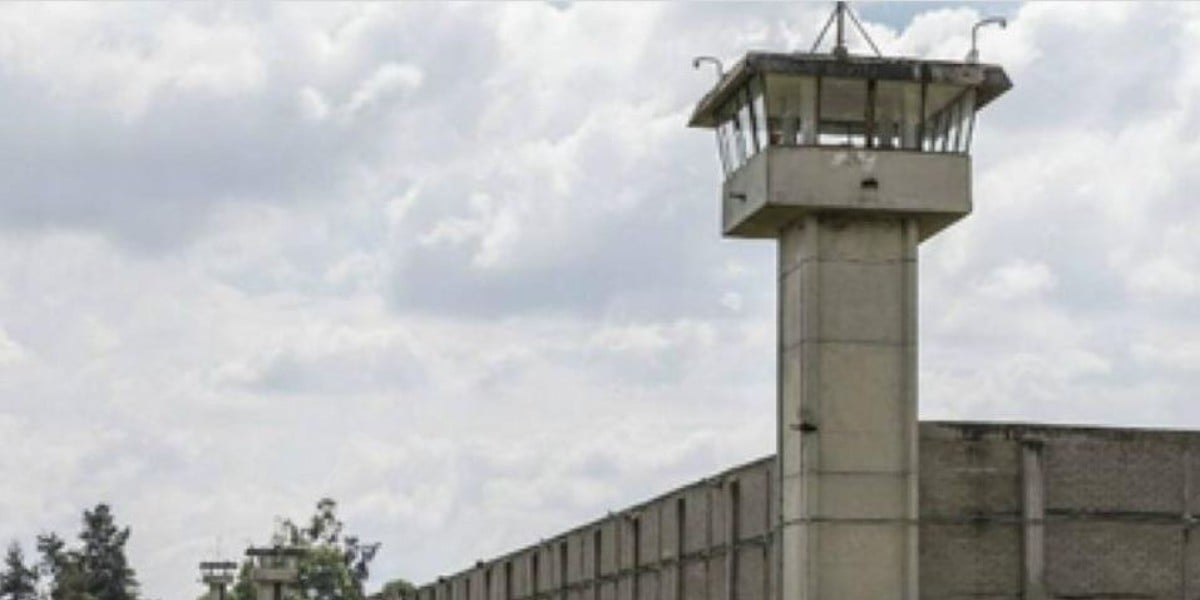 Riña en penal de Puente Grande deja varios decesos y heridos