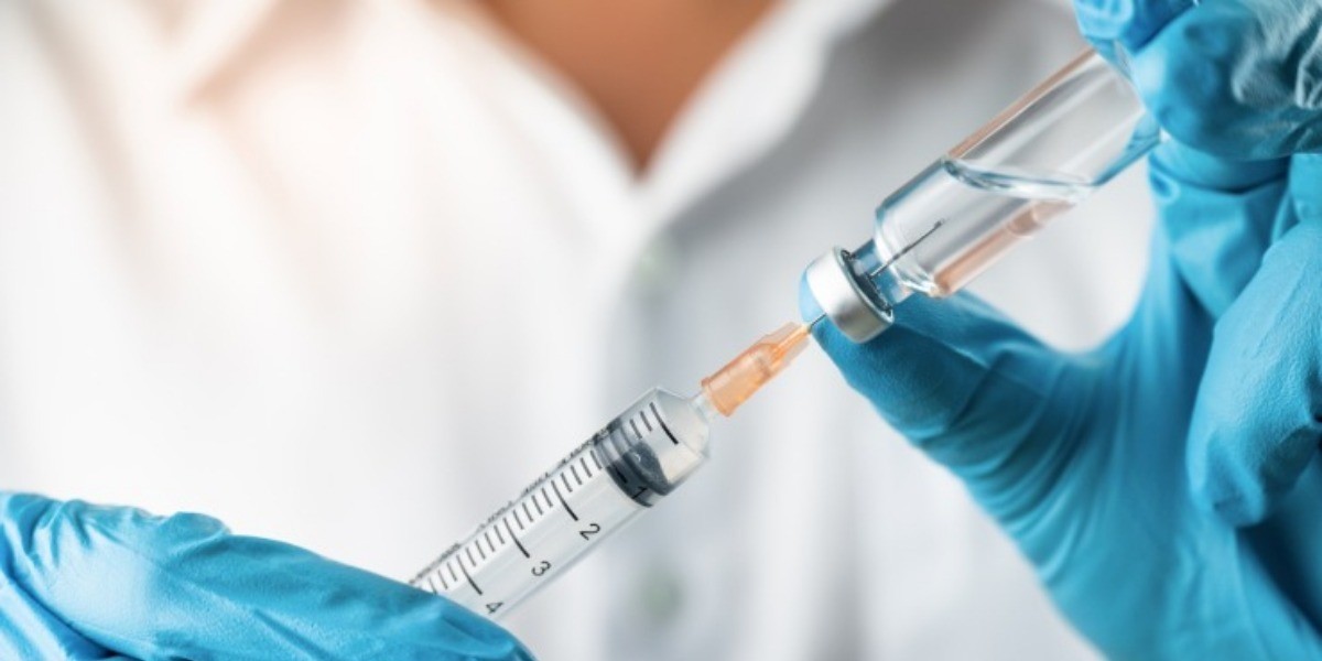 Primeros resultados de vacuna china: es segura y sí genera anticuerpos