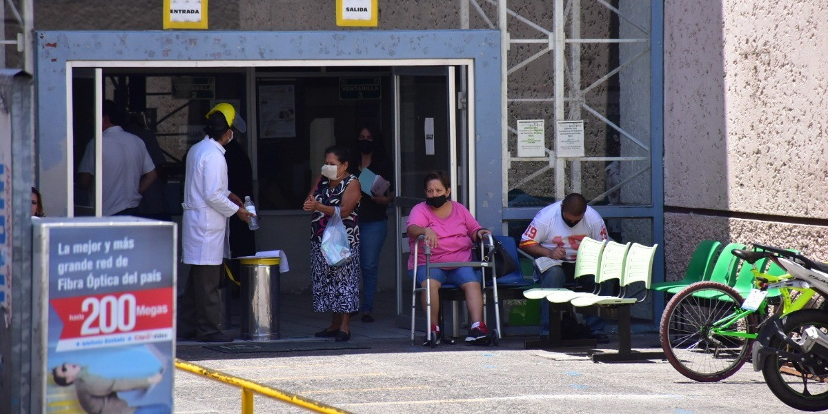 Rebasarían contagios de covid-19 al sector salud a finales de junio