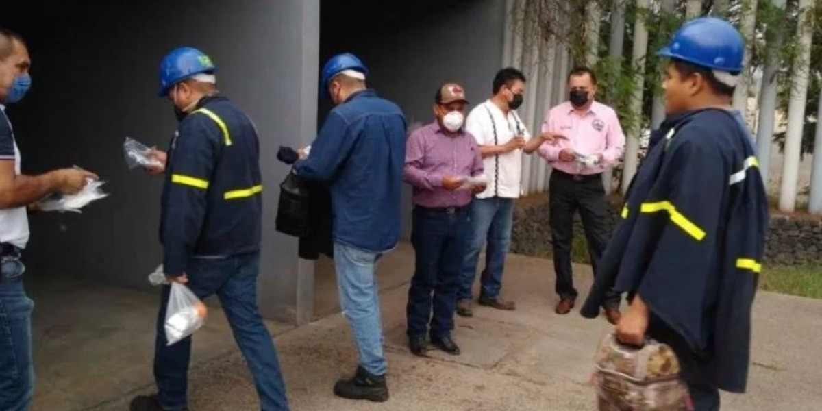 Obreros tendrán un ‘permiso Covid’ si presentan síntomas