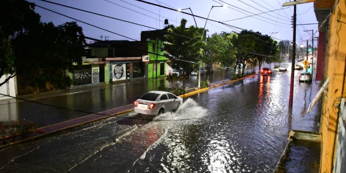 Chubasco que cayó en Irapuato afectó a 10 colonias