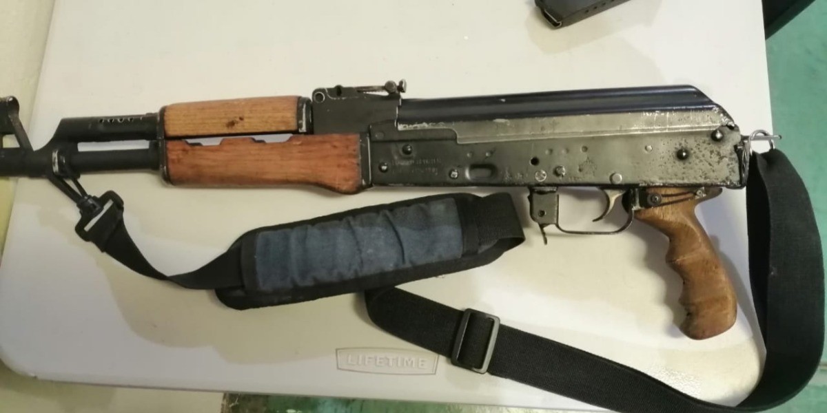 Tras persecución capturan a 3 hombres en San Miguel de Allende