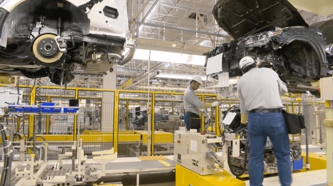 Industria automotriz no abrirá en Puebla