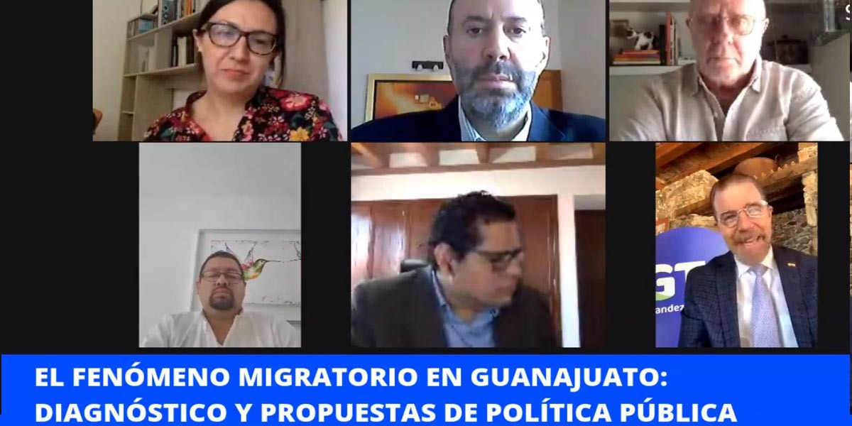 Analizan programas a favor de migrantes