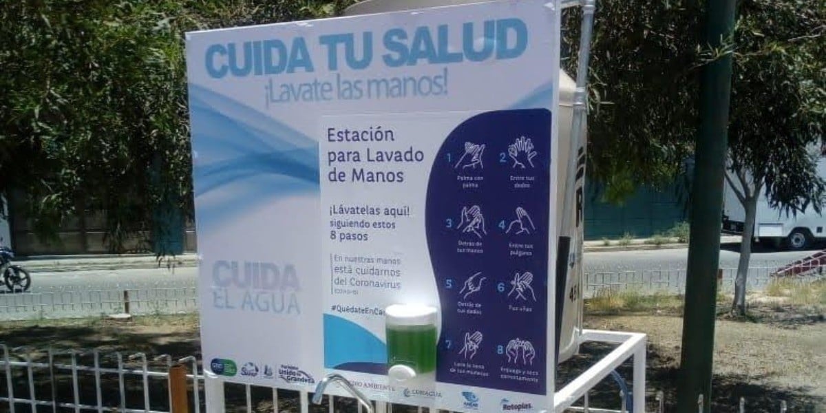 Colocan estaciones de lavado de manos en Purísima del Rincón