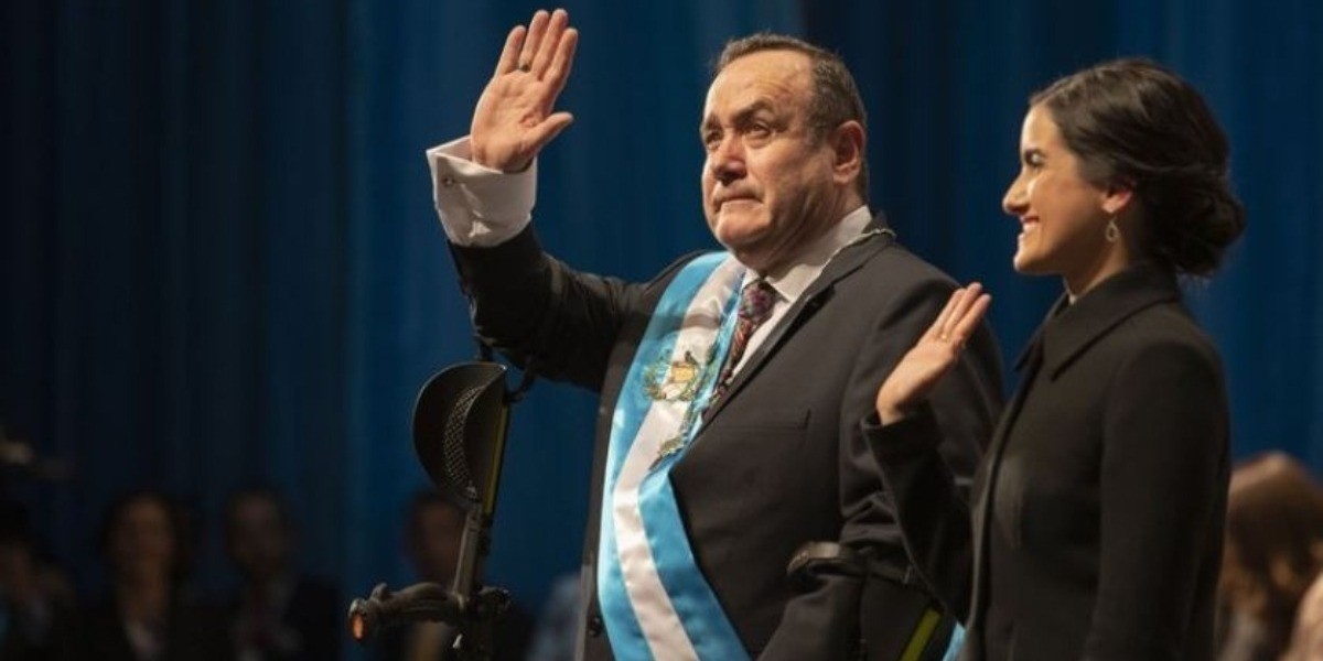 Ciento cincuenta contagios en casa presidencial de Guatemala