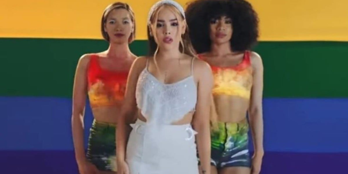 Danna Paola dedica canción a la comunidad LGBT