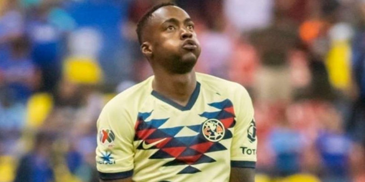Renato Ibarra ofrece disculpas a la afición