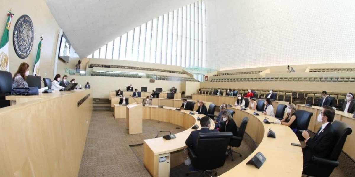 Clausuran el segundo periodo en el Congreso