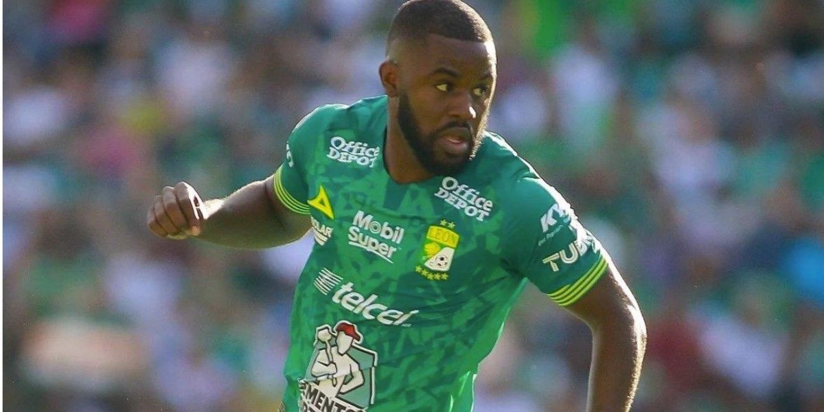 Joel Campbell se queda en el Club León