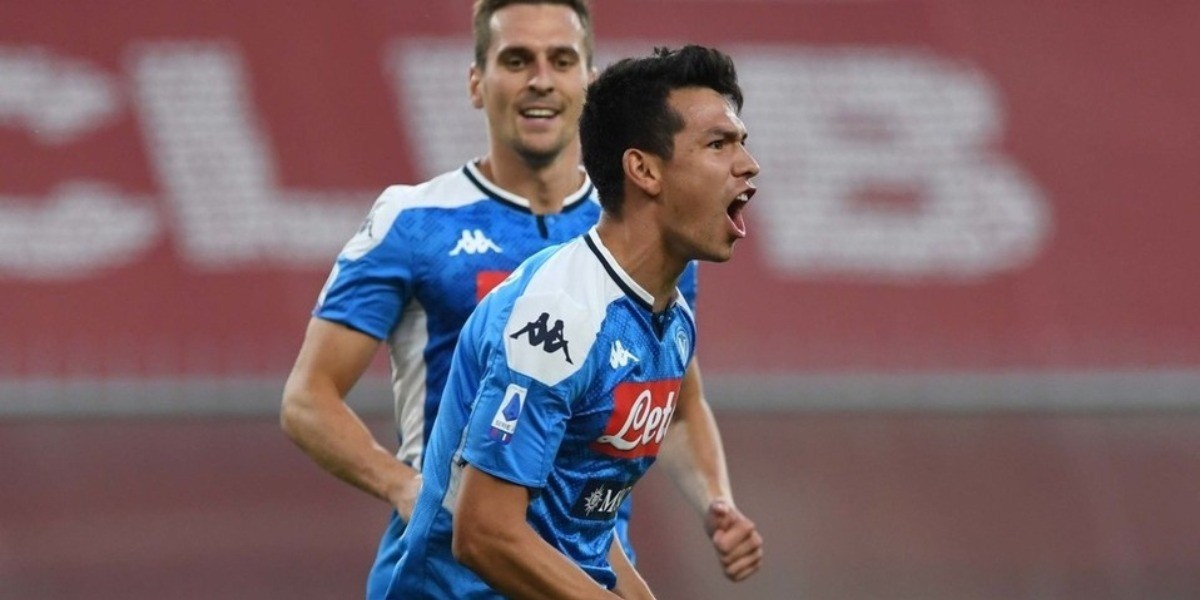 Chucky Lozano anota con Napoli