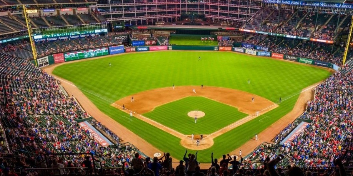 Grandes Ligas reporta 83 casos de coronavirus