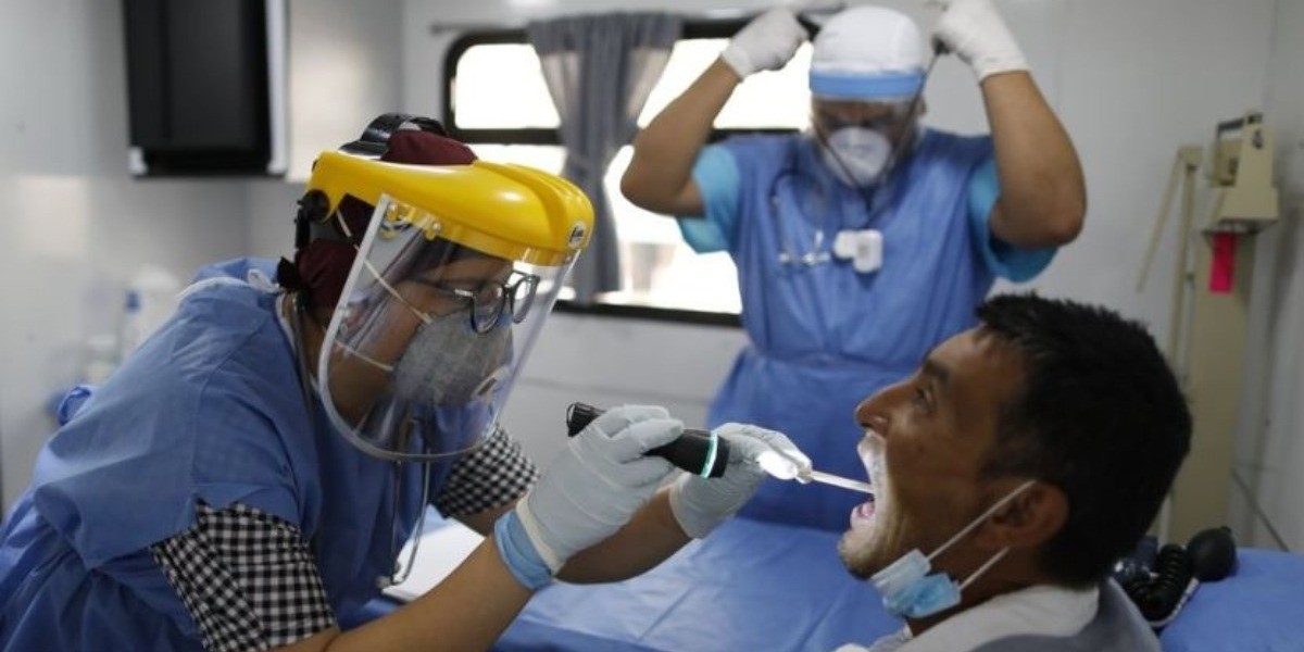 Cada minuto se contagian cinco mexicanos