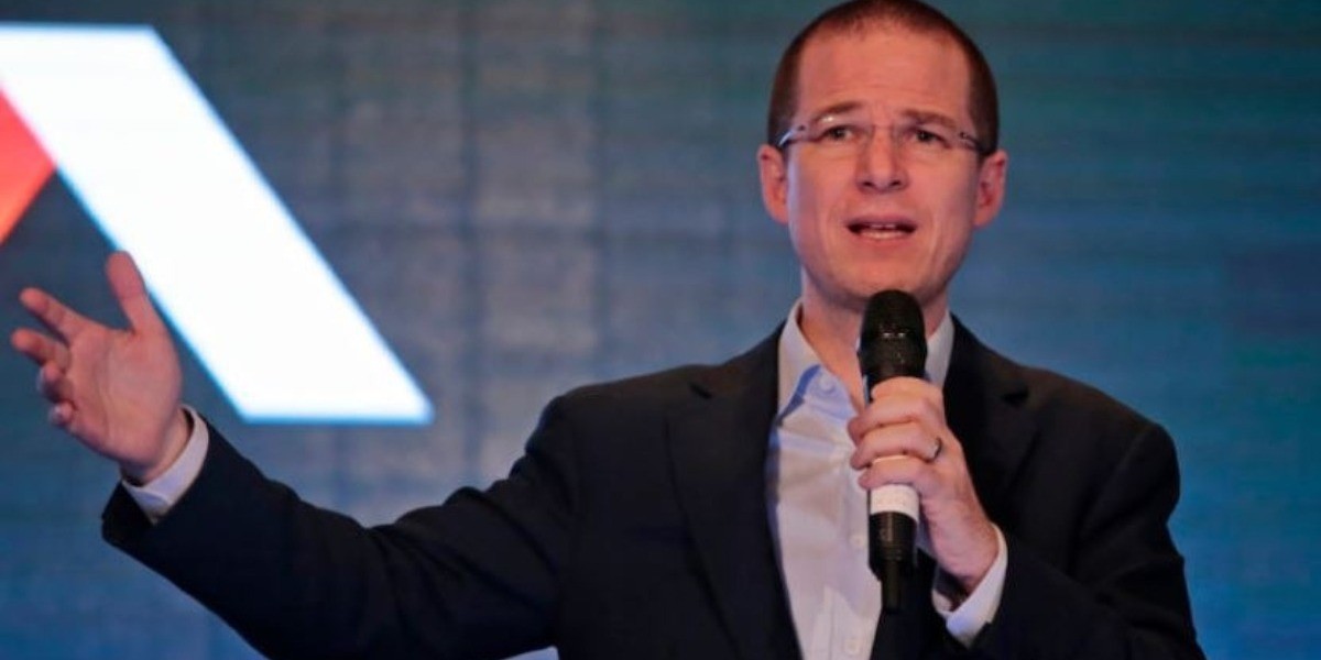 Niega Ricardo Anaya que haya recibido sobornos