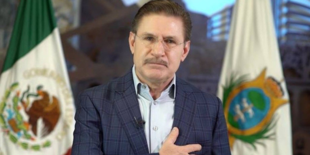 Gobernador de Durango tiene COVID-19; el viernes estuvo en Guanajuato