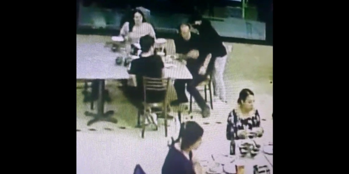 Captan asalto a mano armada en Tacos El Pata de Paseo del Moral