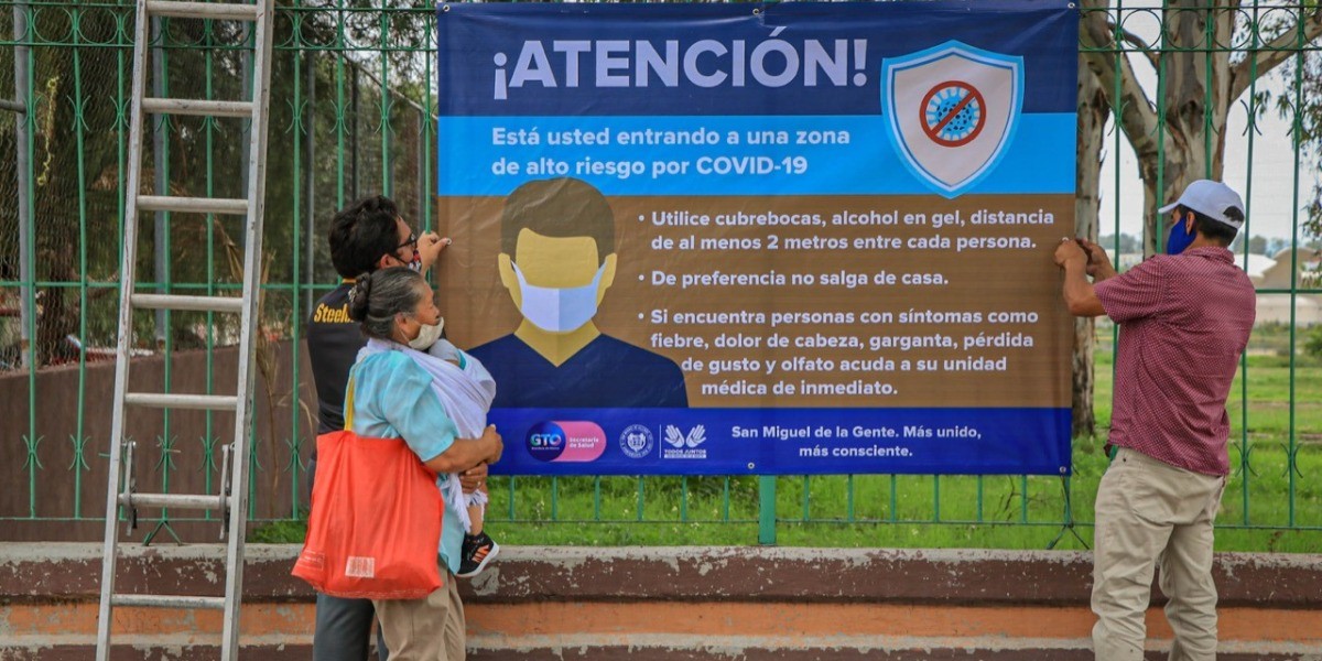 Instalan lonas preventivas en colonias de alto riesgo de SMA