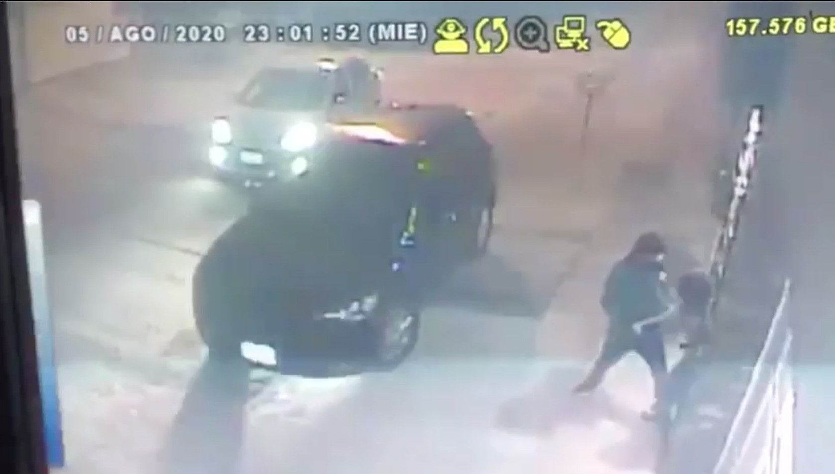 Captan robo de camioneta en la Arbide