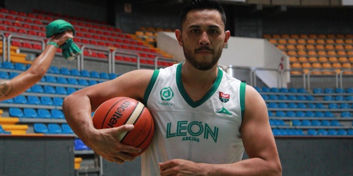 Edgar Acosta regresa con Abejas de León