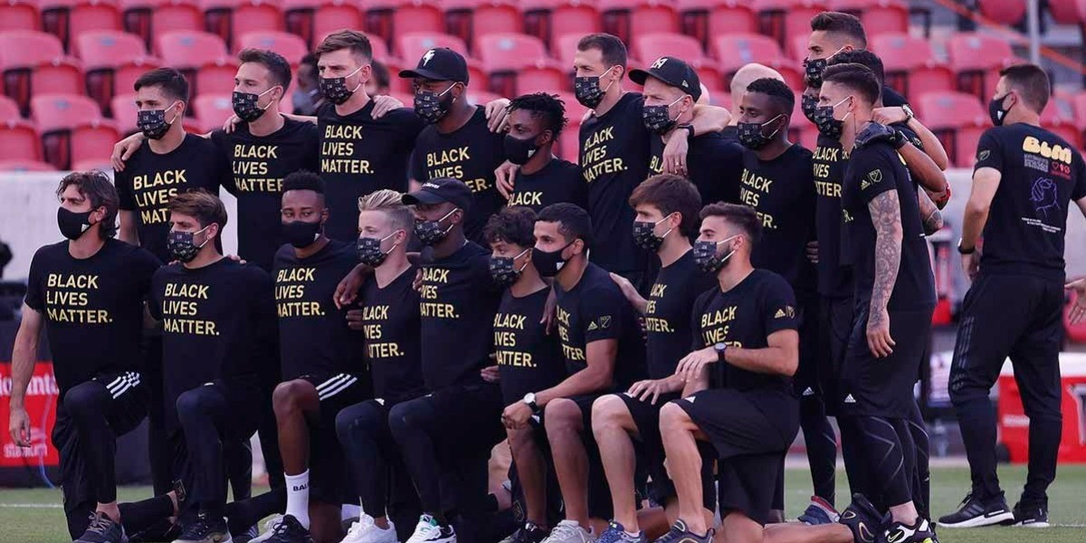 Deporte estadounidense se une en protesta