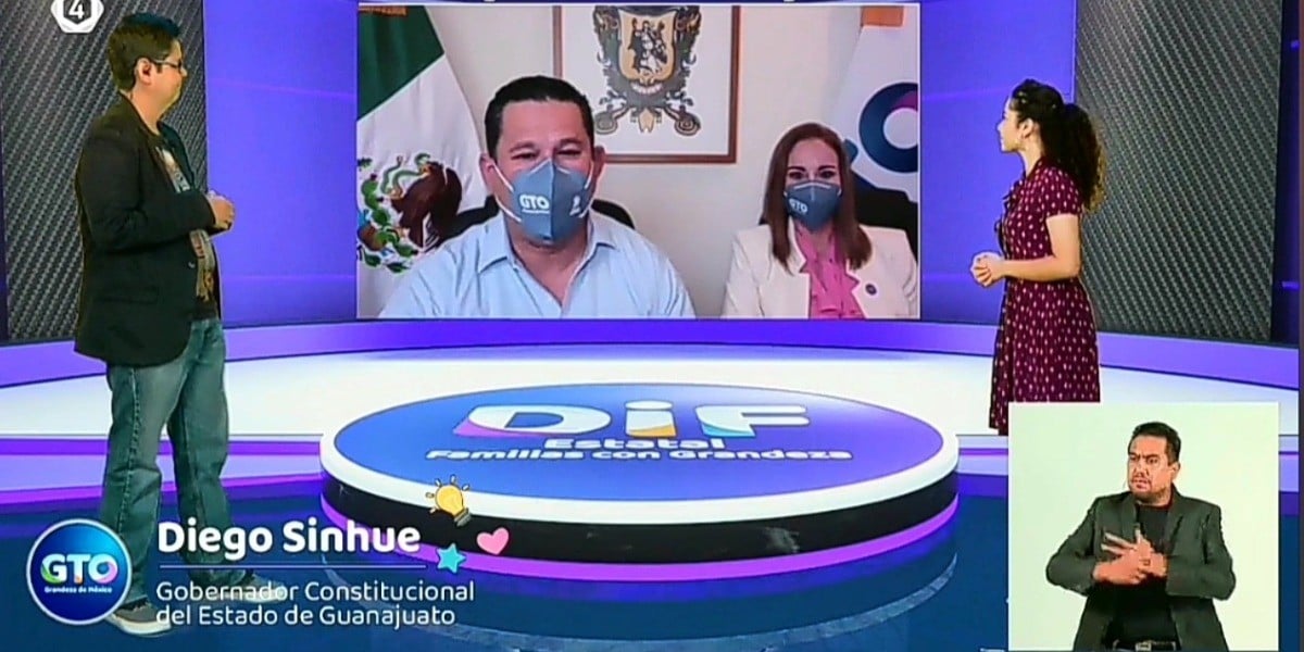 Felicita Diego Sinhue a abuelitos