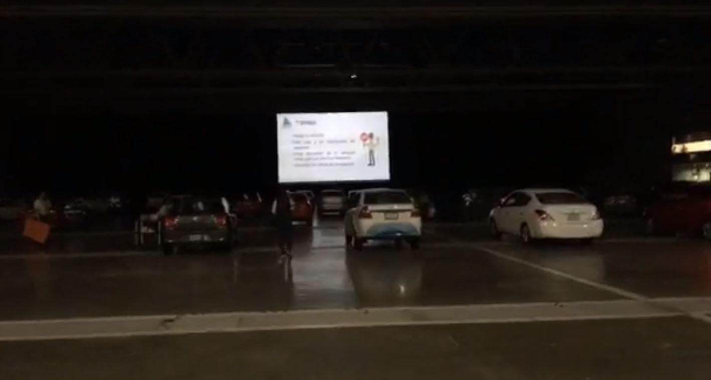 Llega Auto Cinema al Poliforum León