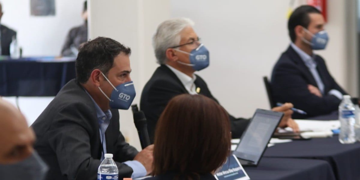 Integran mesas de trabajo para la búsqueda de desaparecidos