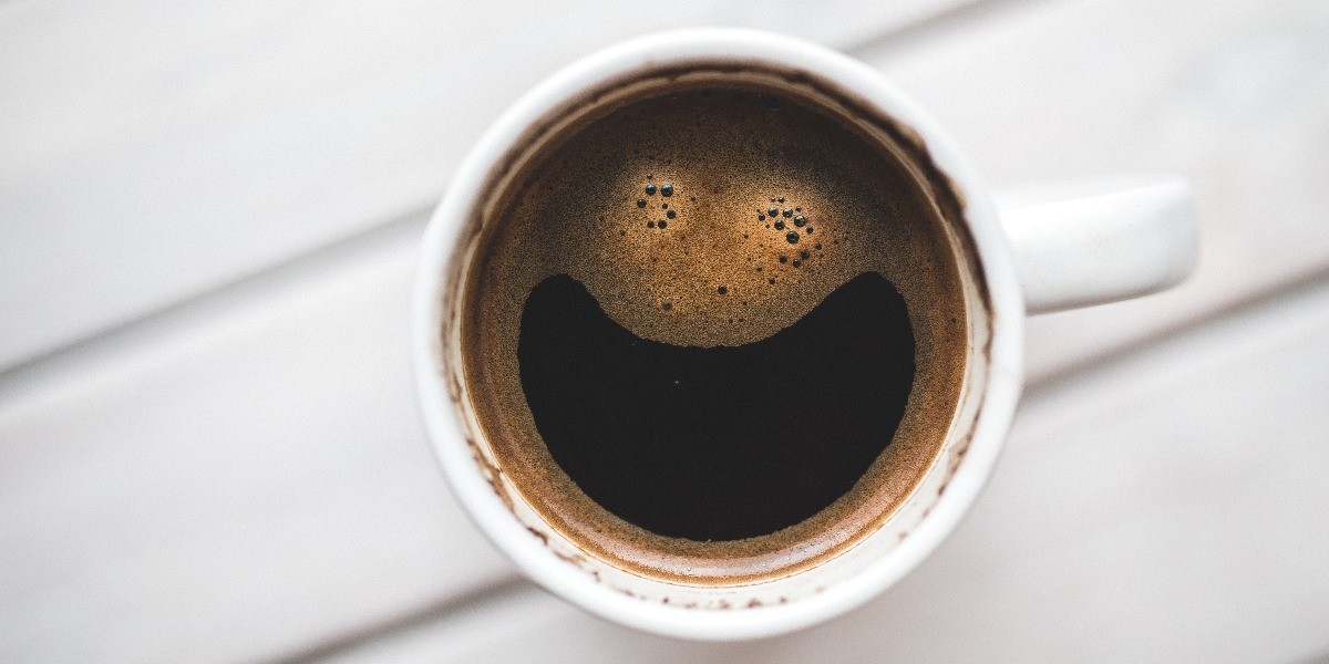 Consumo de cafeína en exceso podría provocar migrañas