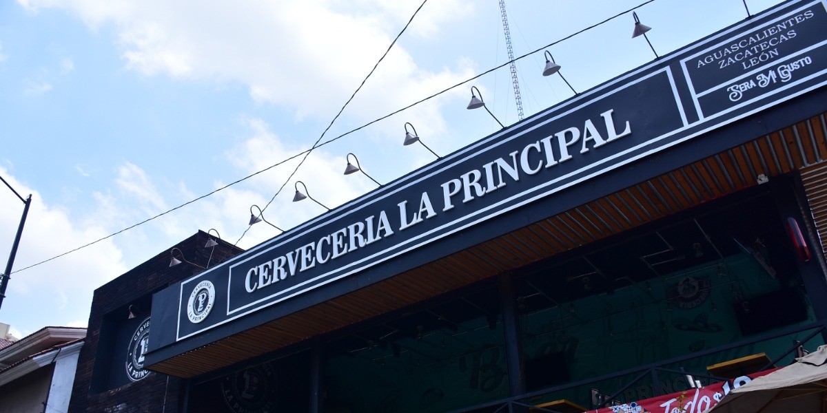 Bares y cantinas cambiarían de giro para poder abrir