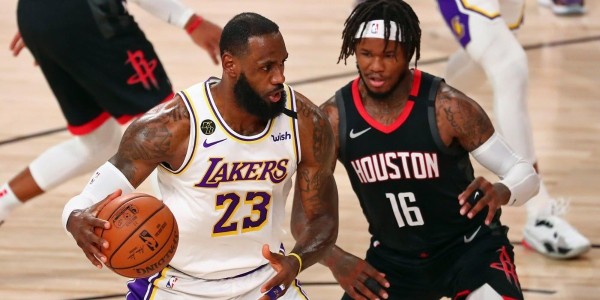 Lakers vence a Rockets en noche histórica de Lebron
