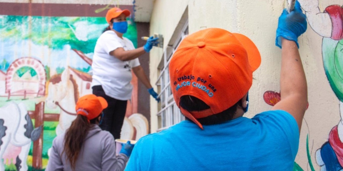 Rescatan ciudadanos espacios públicos en colonias