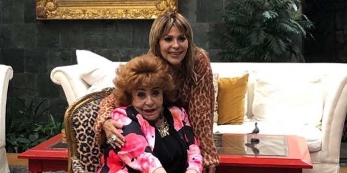 Frida Sofía y Michelle Salas abandonaron a Silvia Pinal en su cumpleaños