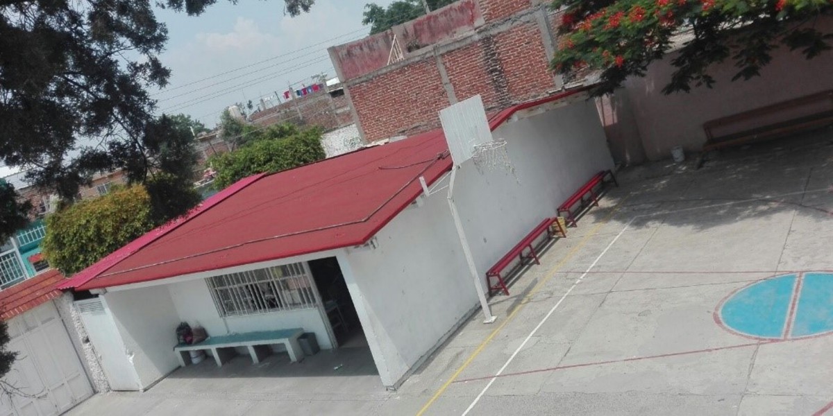 Invertirá la SEG más de 135 millones de pesos para escuelas de León