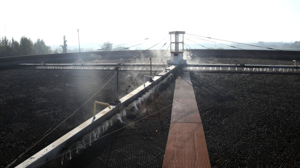 Celebra alcalde con tuits toma de control de planta de tratamiento de SAPAL